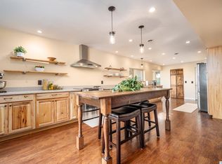 66606 N Whan Rd, Benton City, WA 99320