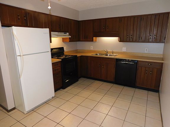 5th image of 5099 Providence Dr #B