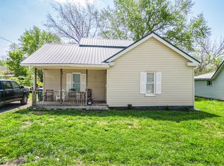 502 W Hackberry St, Fayette, MO 65248