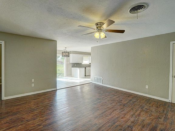 4th image of 6419 NW Euclid Ave