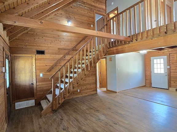 4th image of 3505 Farmer Rd