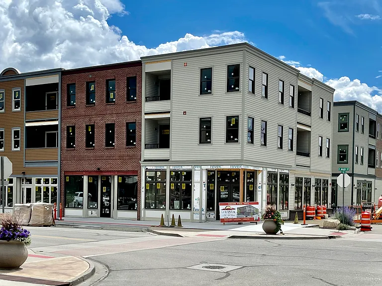 505 E Main St #204 — Photo 15