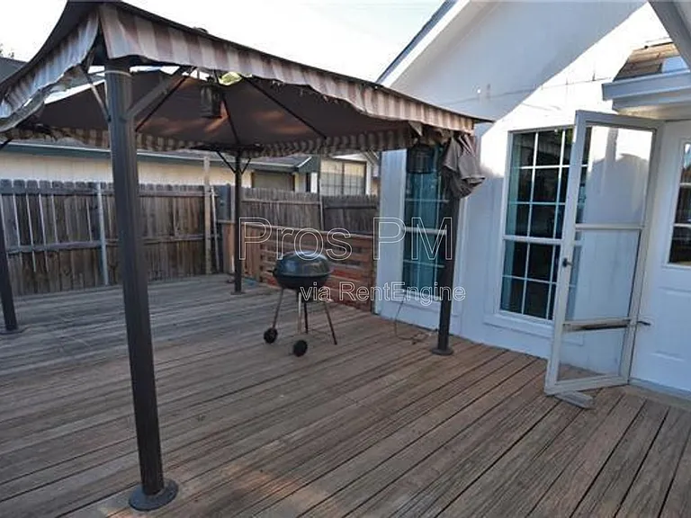 4108 Goodnight Cir — Photo 20
