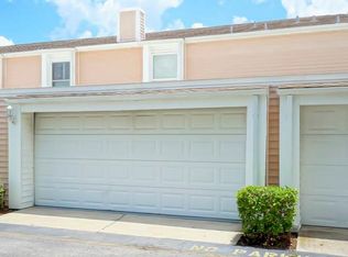 11913 Cypress Crest Cir, Tampa, FL 33626