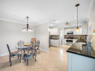 133 Clubhouse Blvd, Atlantis, FL 33462