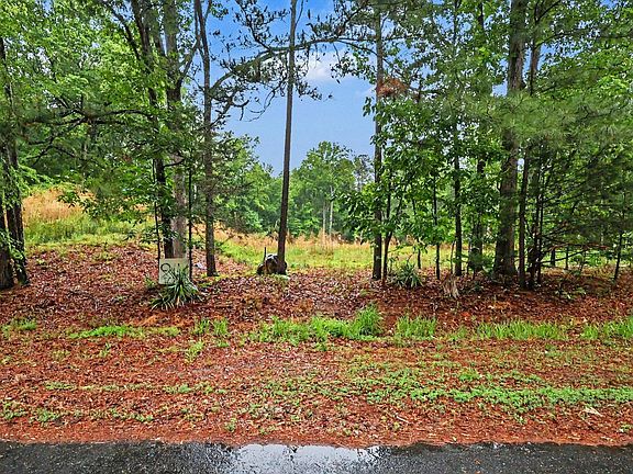 3rd image of 2116 Forest Ridge Pl #16