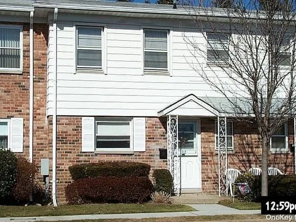 1030 Franklin Avenue #32, Valley Stream, NY 11580