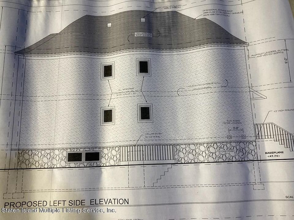 2nd image of 433 Clove Rd