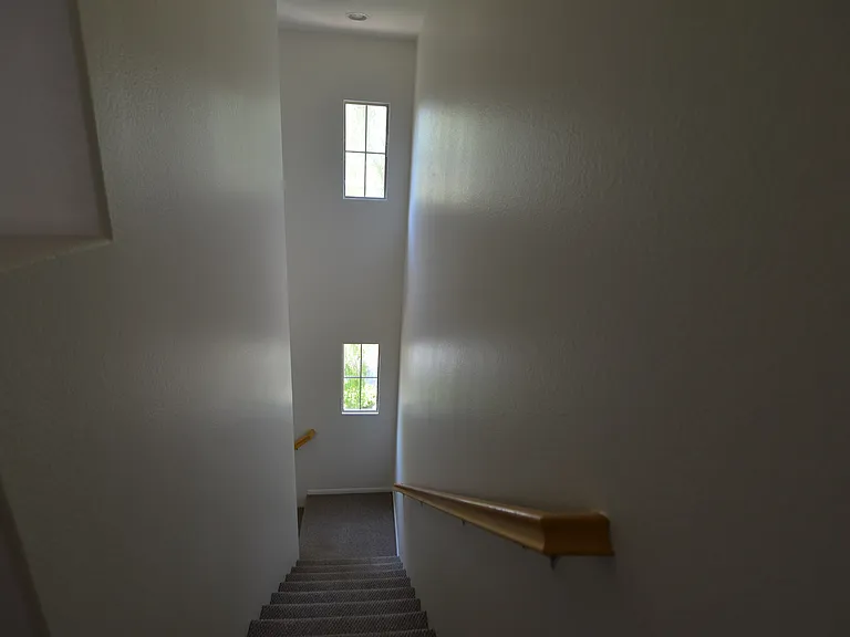 1299 Blue Jean Way #2 — Photo 23