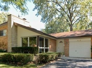 402 E Atwater Ave, Elmhurst, IL 60126