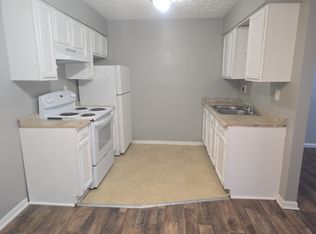 1582 Martha Ct, Lexington, KY 40505