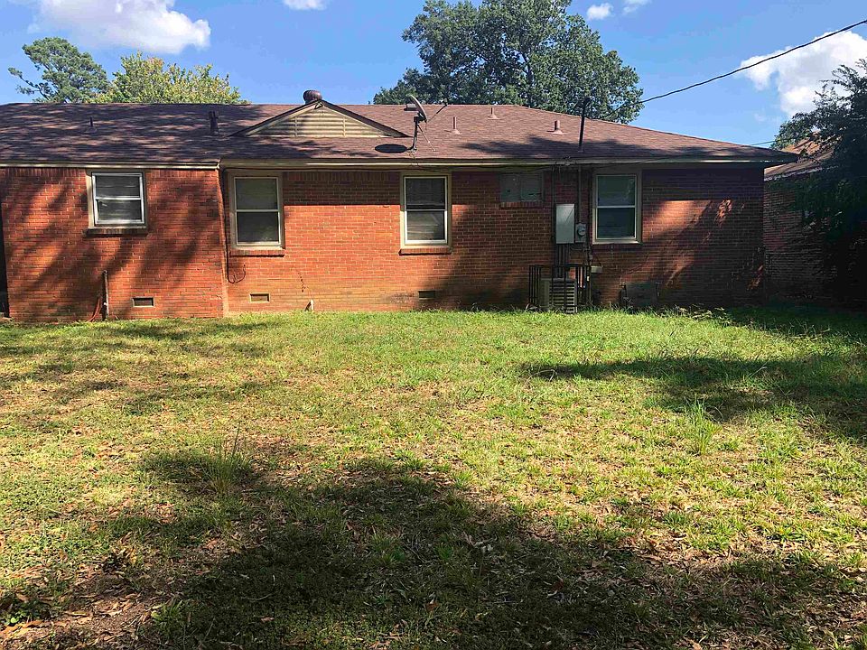 2nd image of 4807 Childs Dr