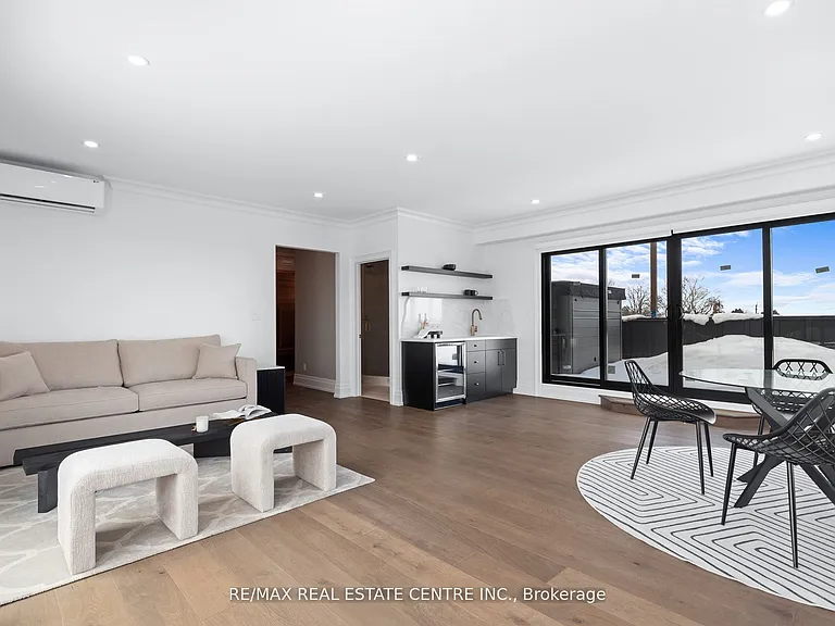 37 Armstrong St #3 — Photo 17