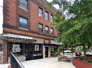 2202 Hennepin Ave E #3, Minneapolis, MN 55413