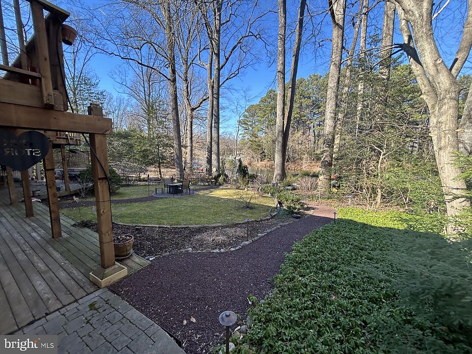 2nd image of 6508 Lakeview Dr