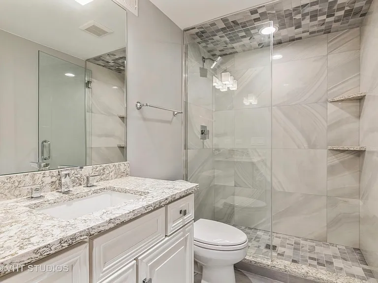 1415 E Fleming Dr S — Photo 24