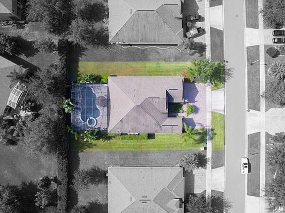 3rd image of 3811 Breckinridge Ln