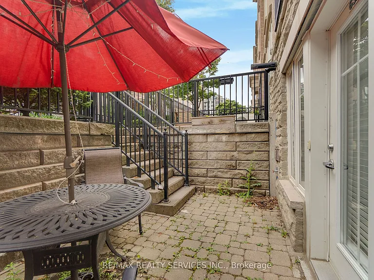38 Western Battery Rd #632 — Photo 19