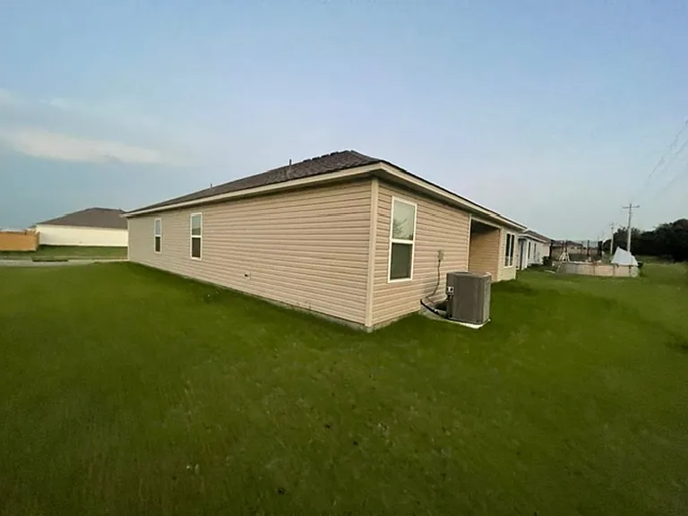 7814 S 290th East Ave — Photo 15