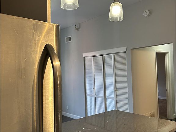 5th image of 4503 McPherson Ave APT 303