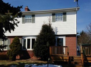 4233 Iroquois St N, Whitehall Township, PA 18078