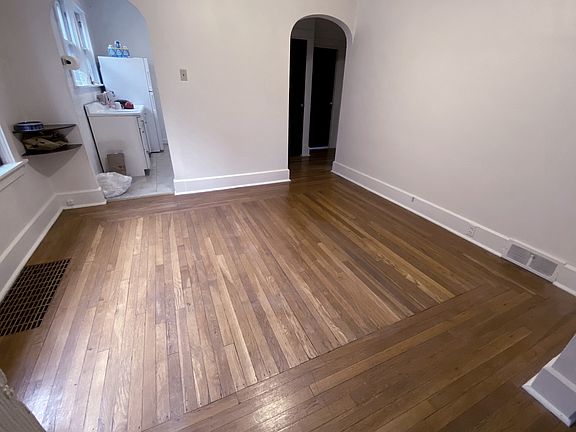 3rd image of 3001 Knowlson Ave APT 1
