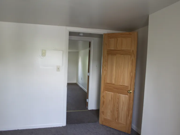 817 Wilson St — Photo 7