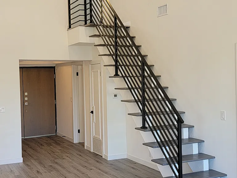 723 N Westmount Dr #303 — Photo 2