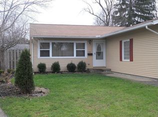 433 Lombardy Dr, Berea, OH 44017
