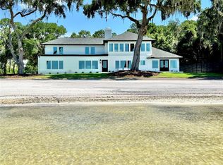 12481 SE 136th Ter, Ocklawaha, FL 32179