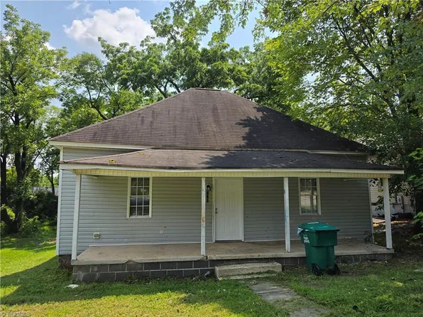 806 E Commerce Ave, High Point, NC 27260