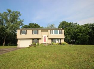 3000 Lyon Rd, Marion, NY 14505