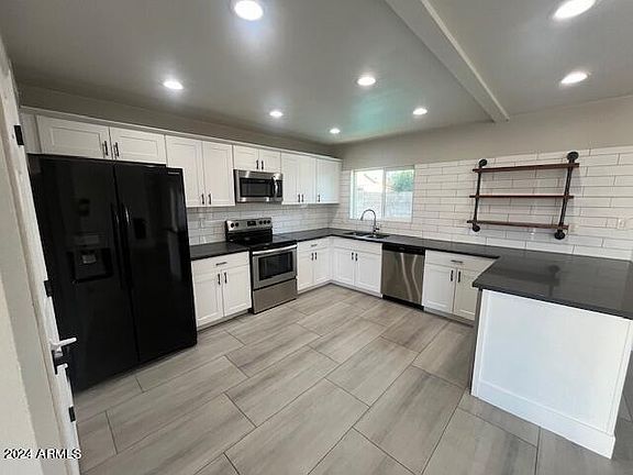 3rd image of 3907 E ASTER Drive