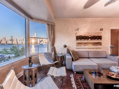 22 Avenue At Port Imperial APT 304, West New York, NJ, 07093