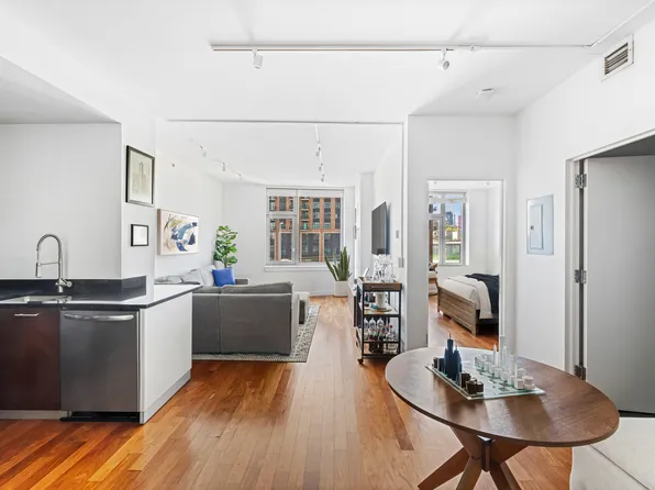 100 Jay Street image 1 of 12
