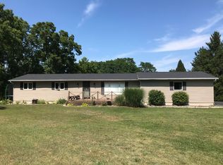 5489 Windsor Hwy, Potterville, MI 48876