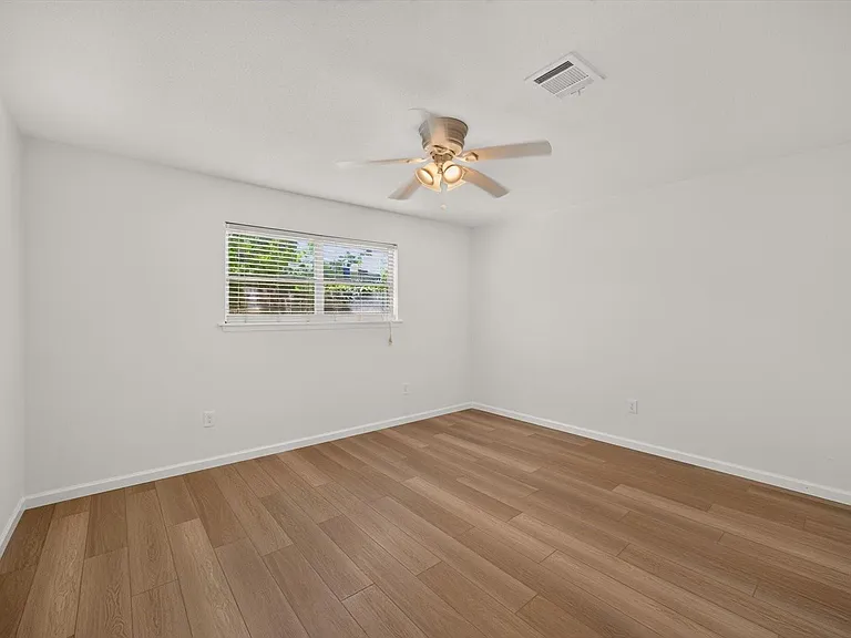 6124 Jim St #4 — Photo 11