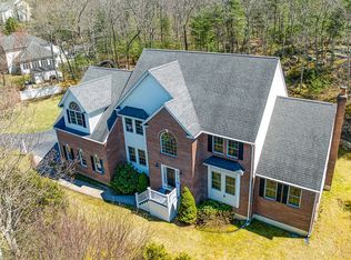 2 Greenwood Rd, Hopkinton, MA 01748