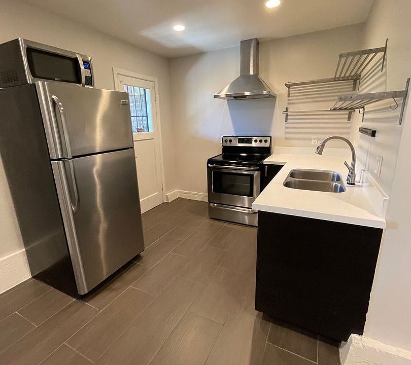 1st image of 32 Lupine Ave #34B