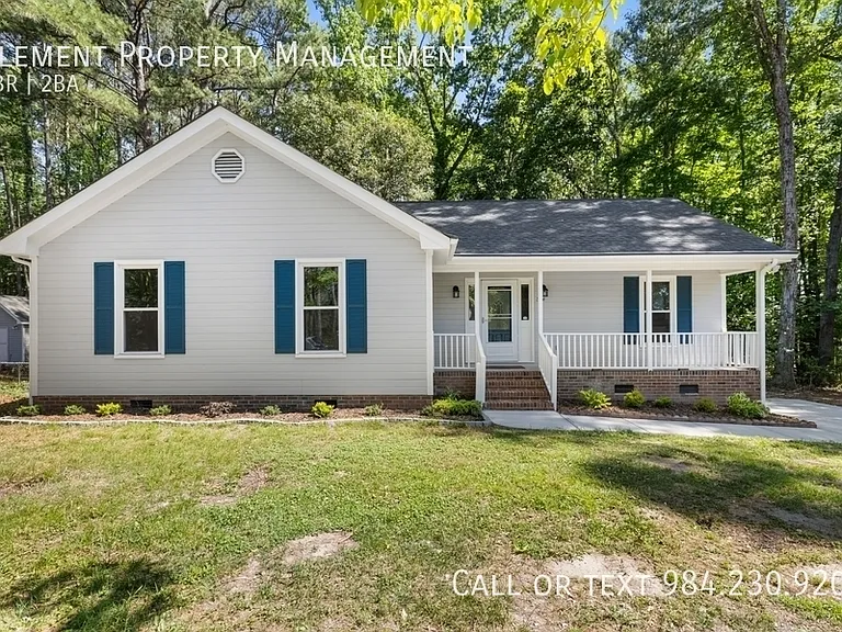 3641 Meadow Creek Ln — Photo 23