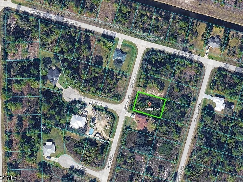 2nd image of 1235 Blaine Ave