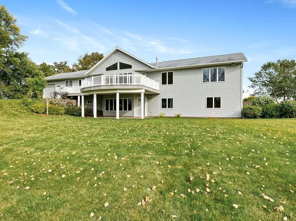 38903 Kings Castle Rd, Freeport, MN 56331