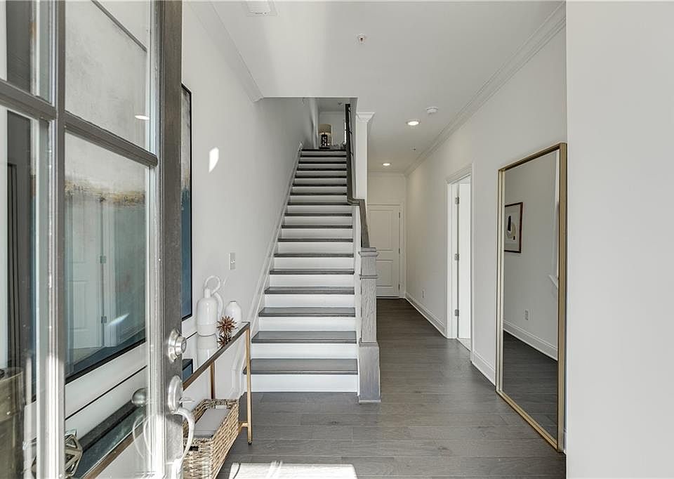 Clone of 6525 Beacon Drive 371 Elevation Image 1