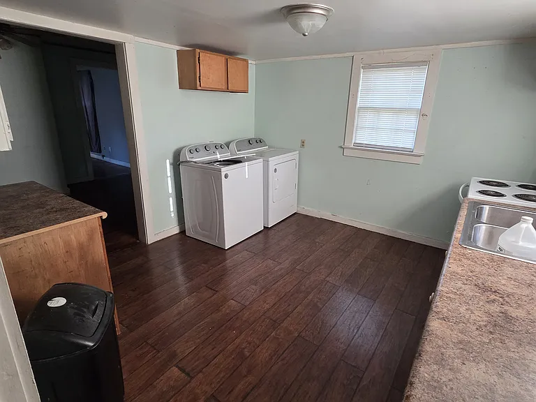 559 N Cumberland St — Photo 11