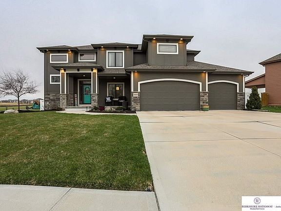 2nd image of 4505 Kestral Pkwy