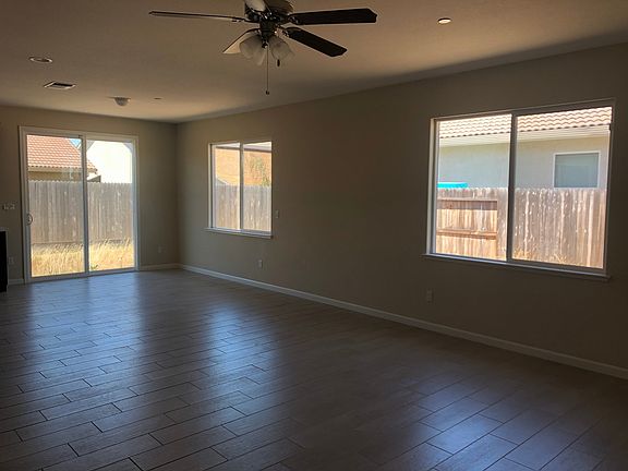5th image of 2491 Granite Dr