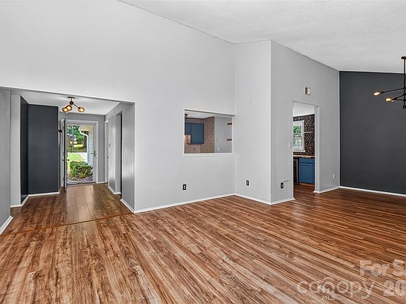 3rd image of 5900 Tillery Dr