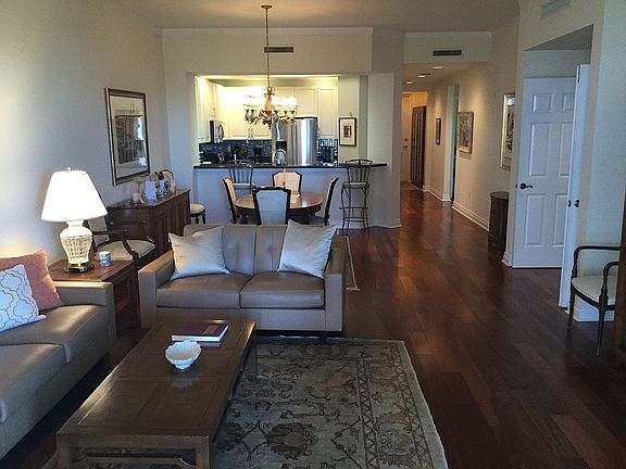 3rd image of 5080 Annunciation Cir Unit 303