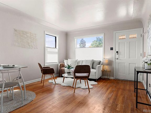 4th image of 364 Meade Street