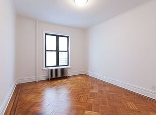 568 5th St APT 2B, Brooklyn, NY 11215